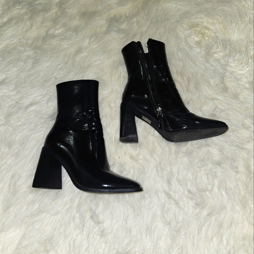 Raid size 6.5 Stylish Leather Boots